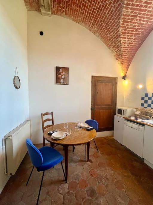 Apartamento Cozy Flat In Castle Near Fontainebleau - 10 Min Fleury-en-Biere Exterior foto